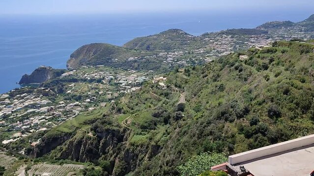 Ischia &ndash; Panoramica dal Belvedere di Serrara Fontana