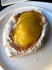 Baking with peach and vanilla