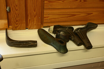 old shoe lasts