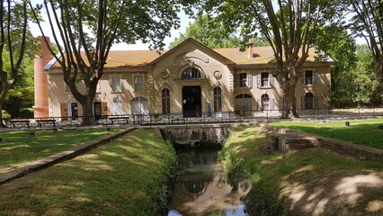Fototapeta na wymiar Château d'Avignon
