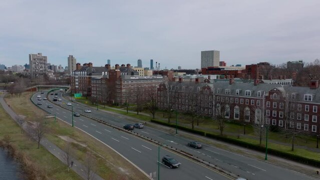 Harvard Rd Exit