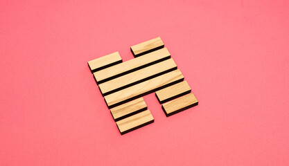 Gene Key 31 Hexagram wood i ching on pink background