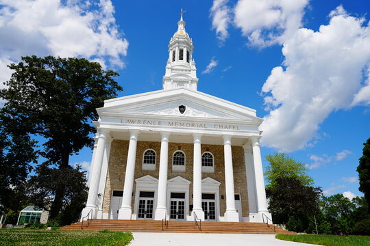 Lawrence memorial chapel in Appleton, Wisconsin built in 1919 and used for public events such as meetings and musical concerts.