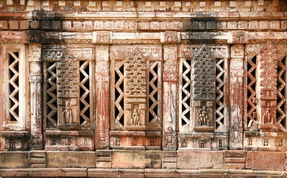 Fabulous pictures of Jain images from Bundelkhand's Jain Tirthakshetras