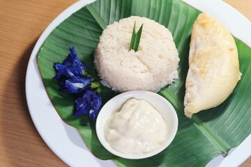 Durian sticky rice on a plate, ready to serve