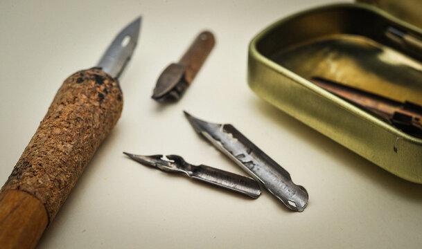 Nibs, Nib Box, Nib Holder - Calligraphy Set 1