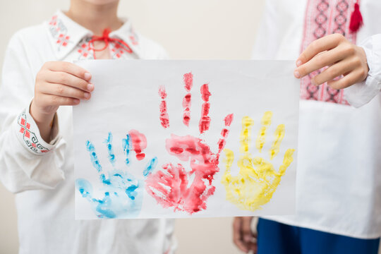 no war little children handprints