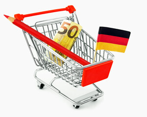 Einkaufswagen, 50 Euro, Deutsche Flagge  und roter Stift mit auf weissem Hintergrund