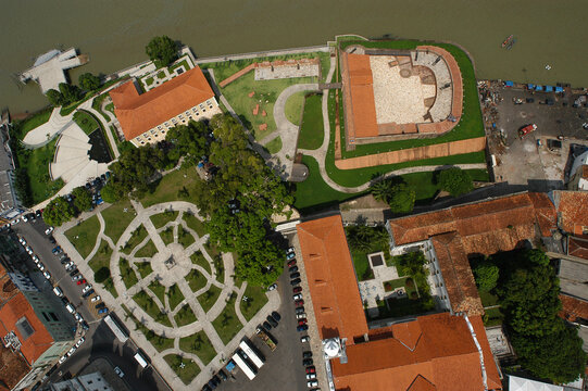 Aerial view of Feliz Lusit&acirc;nia and Casa das Onze Janelas, Important tourist spots in Bel&eacute;m do Par&aacute;, Amazon, North Brazil. November, 2003.