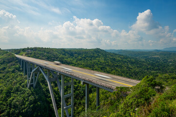 Fototapeta na wymiar Panoramic view of bridge over Yumuri valley between Havana and Matanzas, cuba