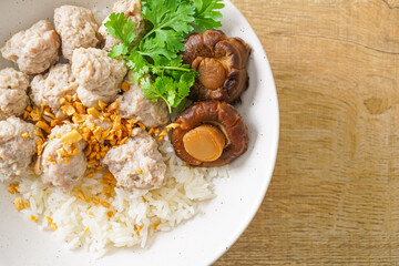 Dried Rice Porridge with Boiled Pork Bowl