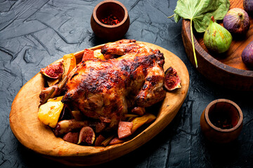 Baked chicken with figs