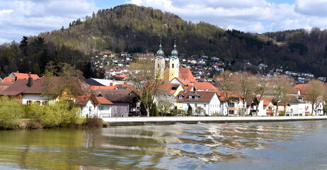 Panorama von Obernzell am Ufer der Donau