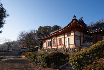 Fototapeta na wymiar Jiksanhyanggyo is a school building from the Joseon Dynasty. 