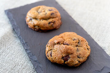 Cookies de baunilha com chocolate / vanilla cookies with chocolate