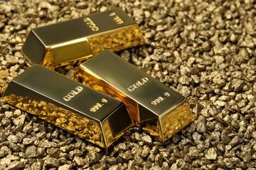 Many gold ingots on nuggets, closeup view