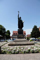 Fototapeta premium Bonifatius, Bonifatius-Denkmal, Bonifatiusplatz, Fulda, Hessen, Deutschland, Europa -- Boniface, Boniface Monument, Bonifatiusplatz, Fulda, Hesse, Germany, Europe