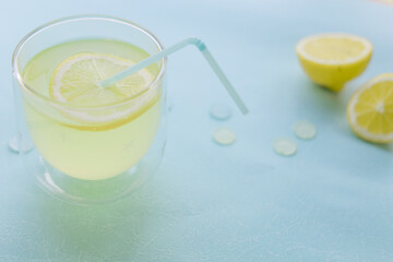 レモンとレモネード