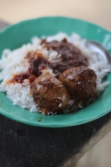 nasi lemak, coconut milk rice, malaysian cuisine