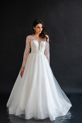 Fototapeta na wymiar Fashion portrait of a beautiful bride
