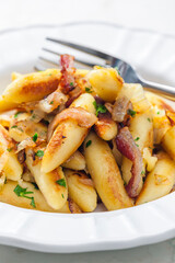 schupfnudeln with bacon,onion and parsley