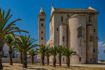 Fototapeta na wymiar Trani is a seaport of Apulia, in southern Italy, on the Adriatic Sea.