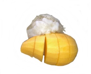 Mango sticky rice is high in energy, fat and fiber. There are many vitamins keeps the body fresh and provide the body with a variety of nutrients popular to eat in the summer because the body loses en