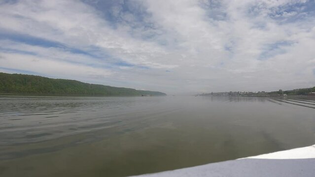 Time lapse view of a boat ride up the Hudson River in New York