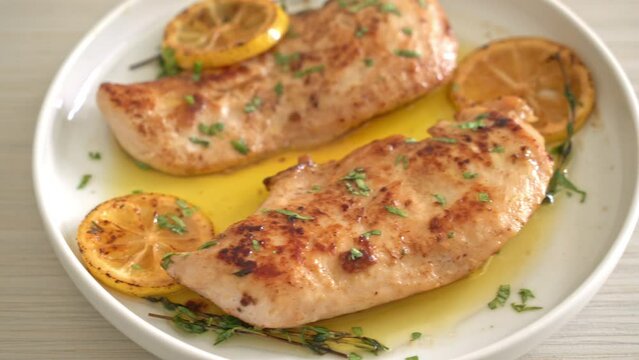 grilled chicken with butter, lemon and garlic