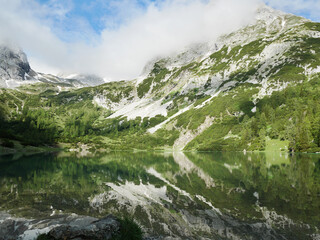 spiegelnder Bergsee - Seebensee Tirol