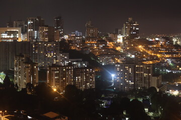 Fototapeta na wymiar Linda vista de Manizales, Colombia en la noche