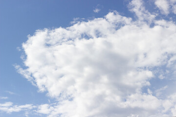 Obraz premium summer blue sky with white clouds