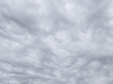 heller, lichter grauer Himmel, Hintergrund Textur