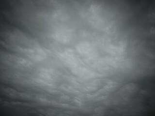 dunkler, bedrohlicher grauer Himmel, Hintergrund Textur