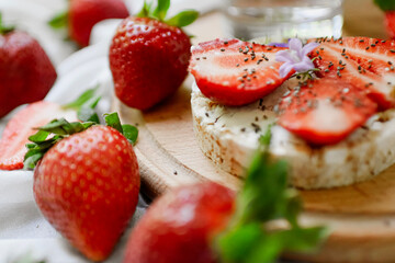 breakfast with strawberries