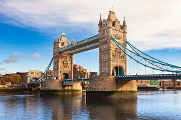 Fototapeta na wymiar London cityscape with River Thames Tower Bridge in the morning light