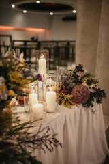 Rustic decoration. Table decoration. Flower decoration for a special occasion.
