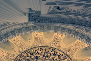 Петровский дворец