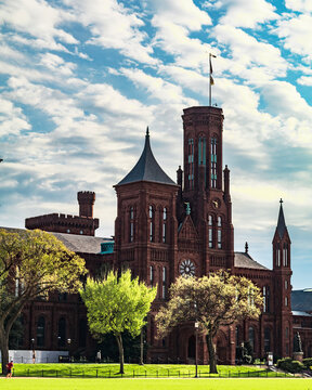 Smithsonian Castle