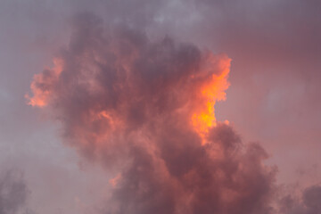 Fototapeta na wymiar Red clouds during sunset