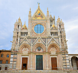 Fototapeta na wymiar Cathédrale de Sienne, Italie