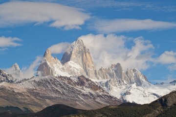 Obraz premium Mount Fitz Roy in El Chalten - Patagonia Argentina, trekking