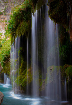 waterfall in the park © KenanUlas
