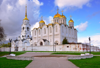 Fototapeta na wymiar Assumption Cathedral in Vladimir