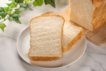 食パン