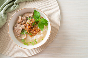 Pho Bo vietnamese soup with pork and rice noodles