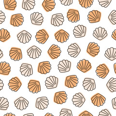 Seamless pattern with beige and brown seashells.