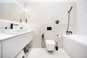Bathroom in a private apartment - 506600385