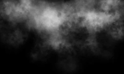 Plexiglas foto achterwand rook overlay-effect. mist overlay-effect. sfeer overlay-effect. rook textuur overlays. Geïsoleerde zwarte achtergrond. Mistige mist effect. rook overlay. damp overlays. mist achtergrondstructuur. stoom. © AshanRandika
