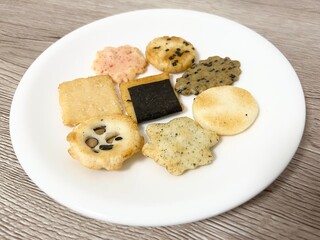 あられ